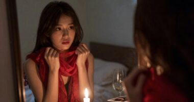 obsession hampers genuine closeness