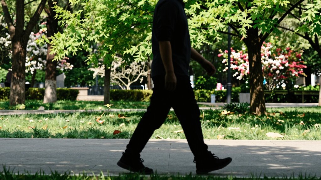 walking enhances mental clarity